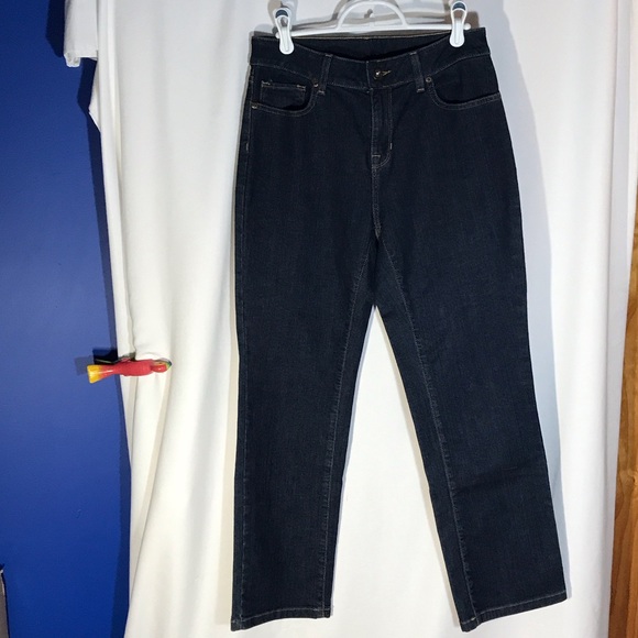 L.L. Bean Denim - L.L. Bean Women’s Classic Fit Straight Denim Jeans, 6P